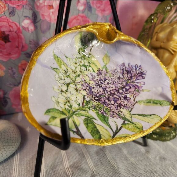 DECOUPAGE CLAM SHELL DECOUPAGE TRINKET DISH WITH FLOWERS - Picture 2 of 9